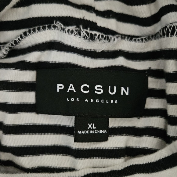 Pacsun Striped Turtleneck - Picture 2 of 3